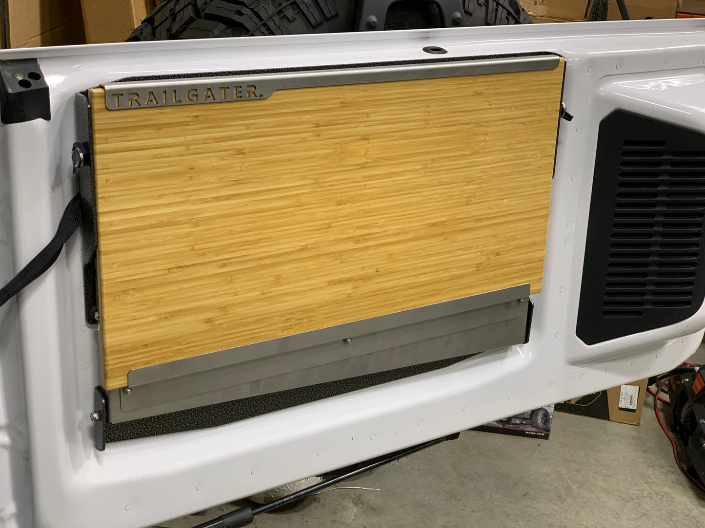 Trailgater - Bronco Tailgate Table